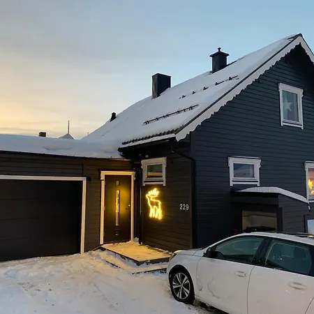 Appartement Tromso - Seksjonert Hus I Nydelige Omgivelser