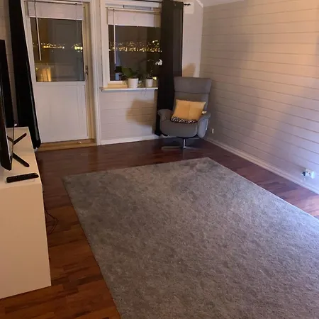 Tromso - Seksjonert Hus I Nydelige Omgivelser * Tromsdalen