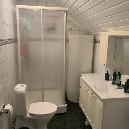 公寓 Tromso - Seksjonert Hus I Nydelige Omgivelser *
